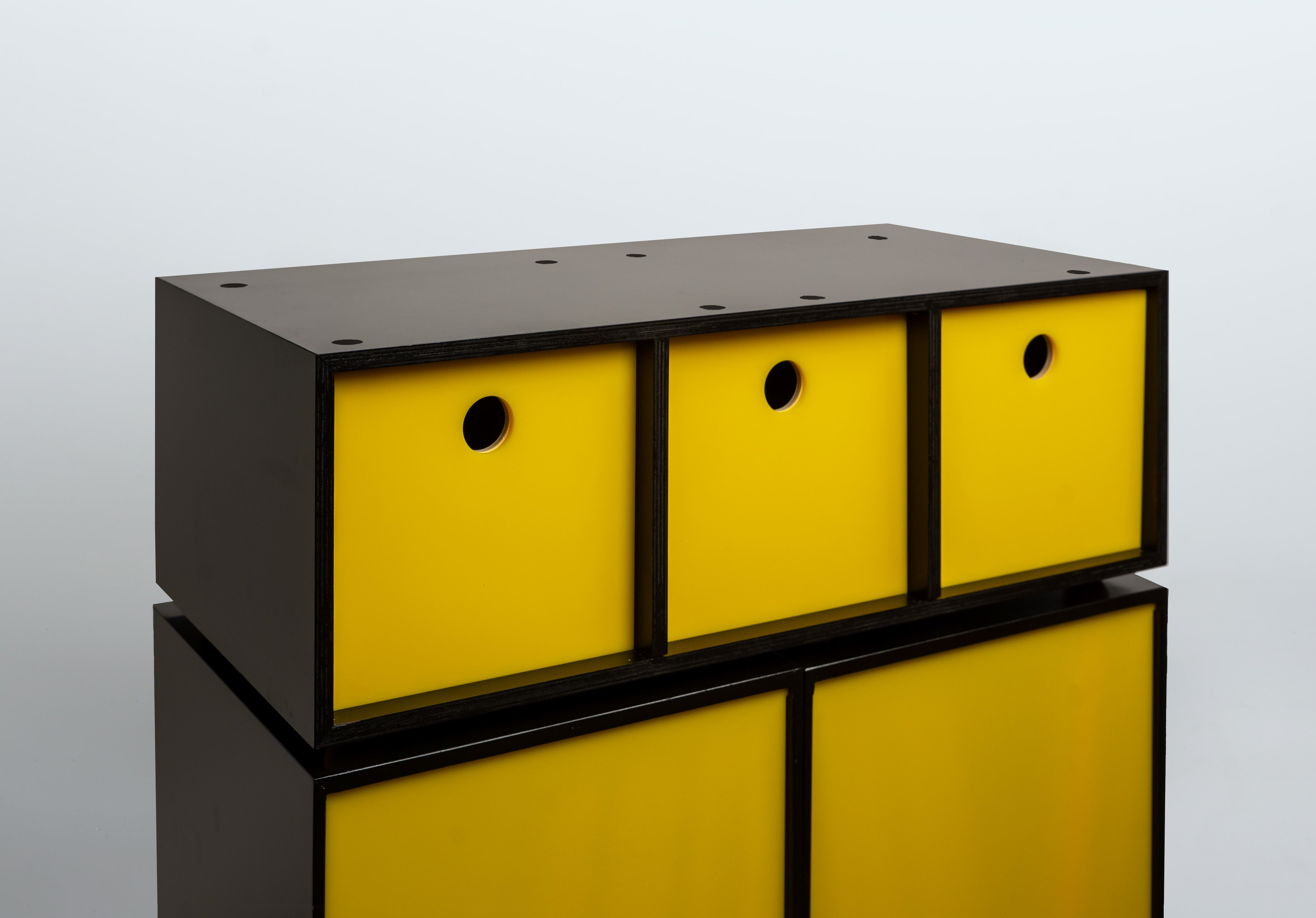 45 Cabinet - Black