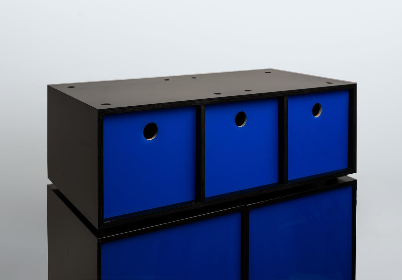 45 Cabinet - Black